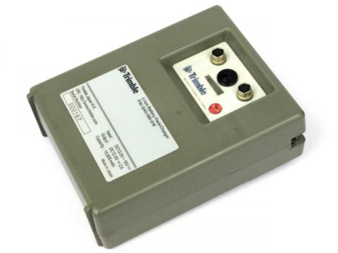 Trimble P/N: GAO-000-018 Li-ionバッテリーセル交換