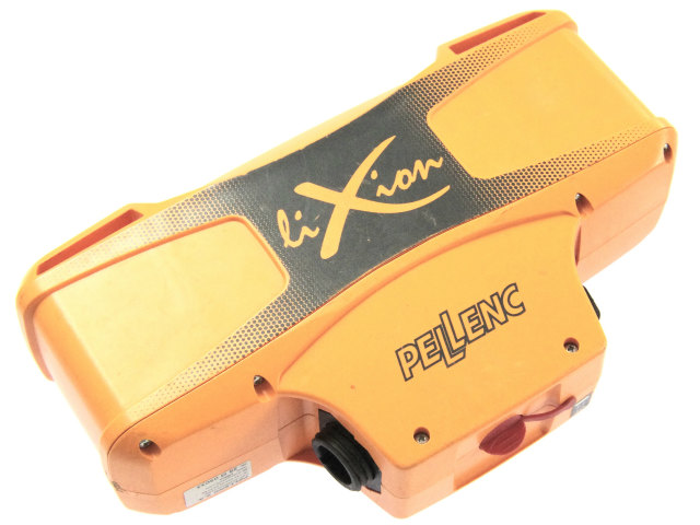 [PELLENC LIXION]ニッカリ バッテリー式剪定ハサミ ペレンク リキシオン 他 バッテリーセル交換