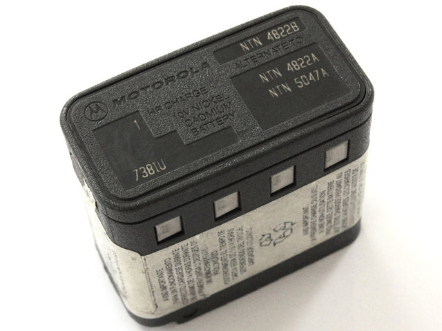 [NTN4822B NTN4822A NTN5047A]MOTOROLA モトローラ HT800 シリーズ 他 バッテリーセル交換