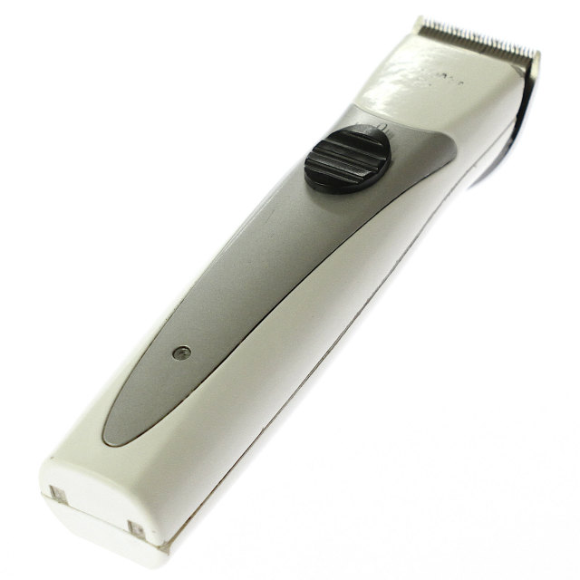 [Type 1591 Q]WAHL CHROMINI Pro トリマー バリカン バッテリーセル交換