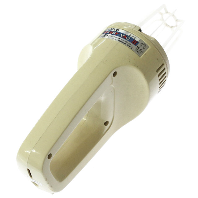 [4070D]makita マキタ 充電式クリーナ HANDY VACⅡバッテリーセル交換