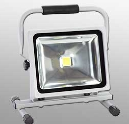 [6S2P]充電式大型LED投光器 LEDサーチライト D-S9-2 30W バッテリーセル交換